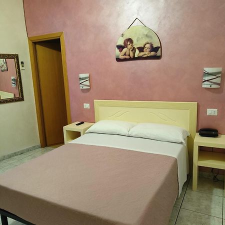 Hotel Principe Amedeo Рим Экстерьер фото