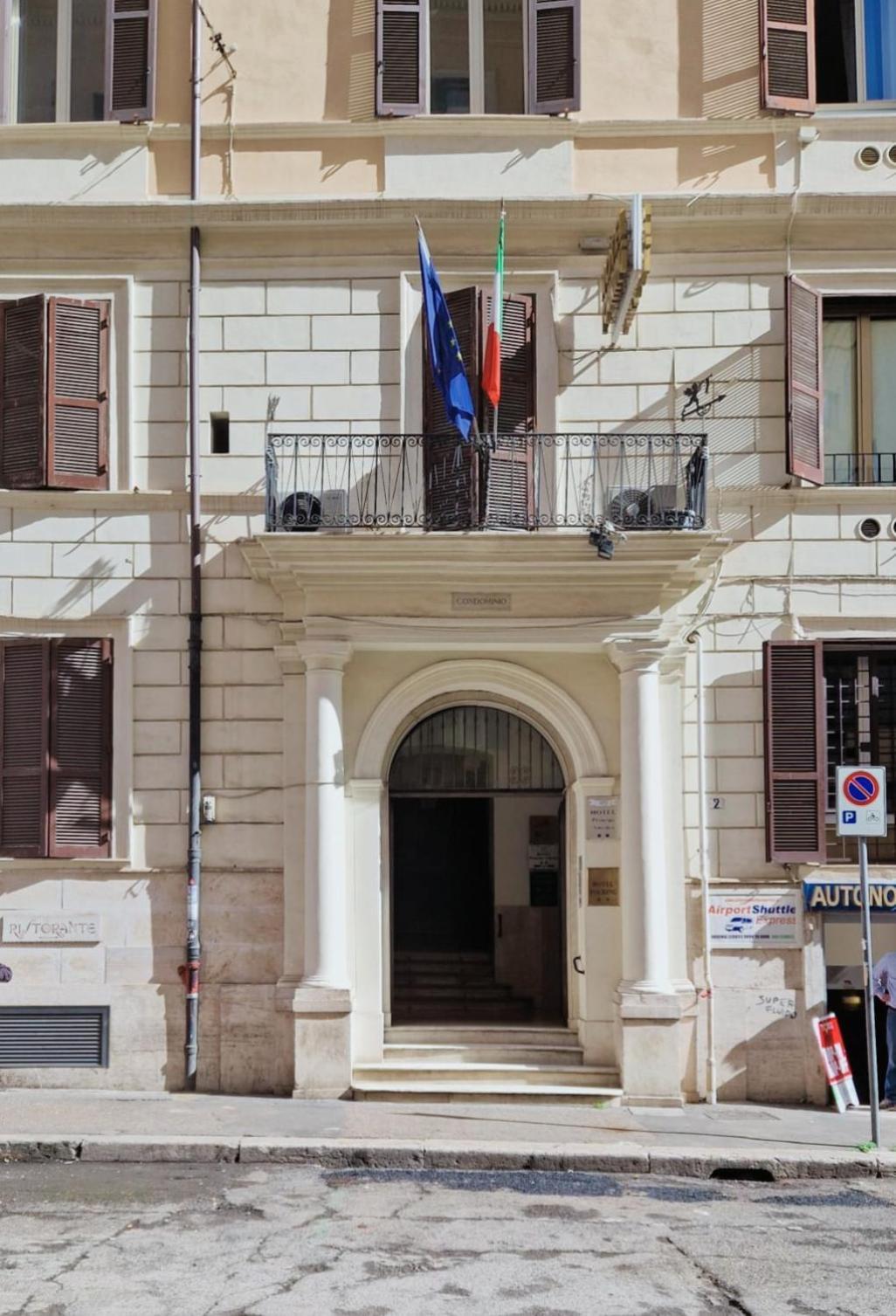 Hotel Principe Amedeo Рим Экстерьер фото