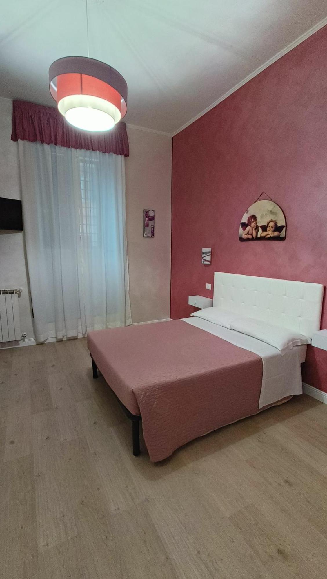 Hotel Principe Amedeo Рим Экстерьер фото